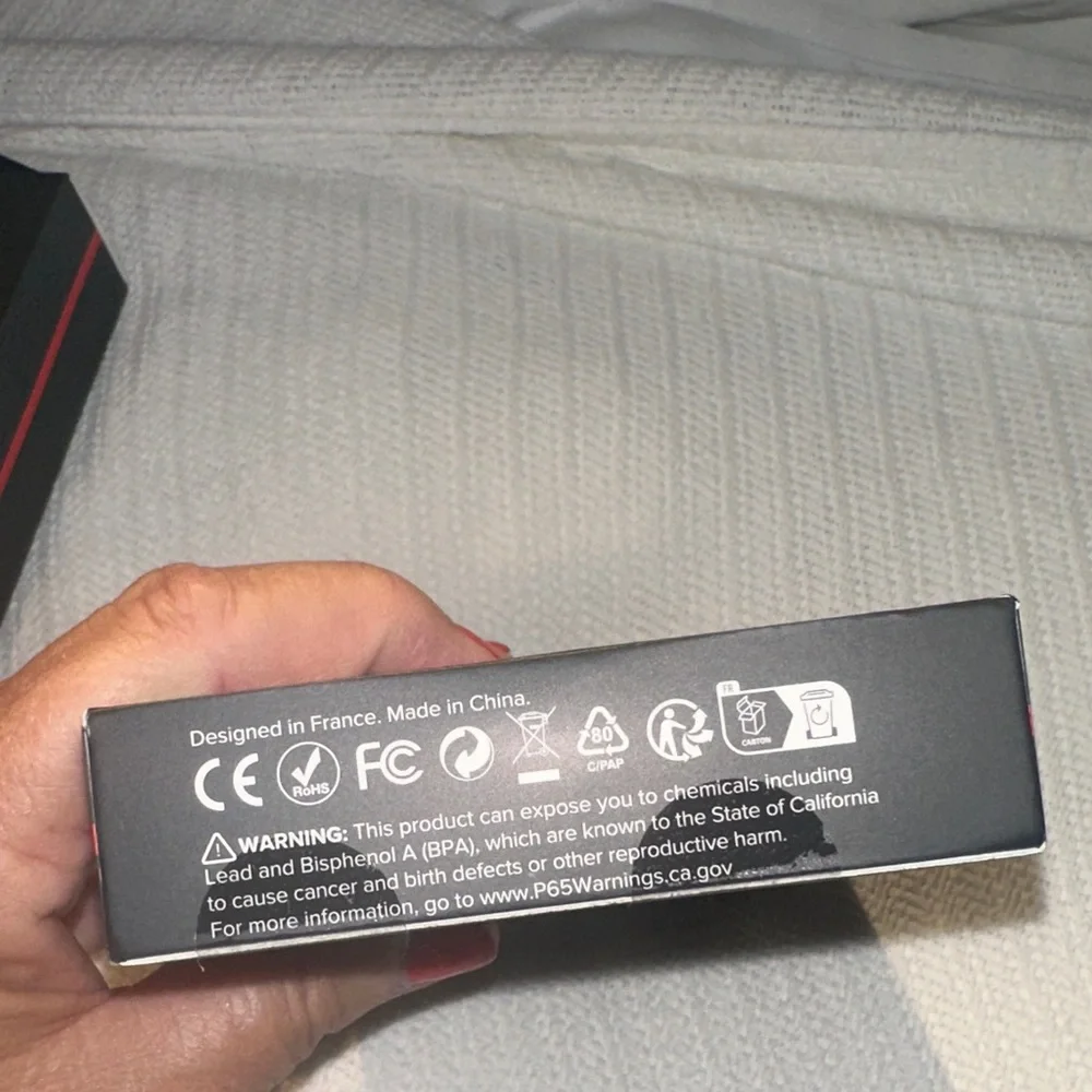 Tumi Sync & Charge Black USB-C to USB-C Sync Cable - 5 ft /1.5 M NIB